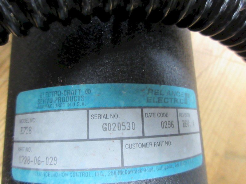 Haas 32-1700 Z Axis Brushed Servo Motor with 14 Pin Connector Cable