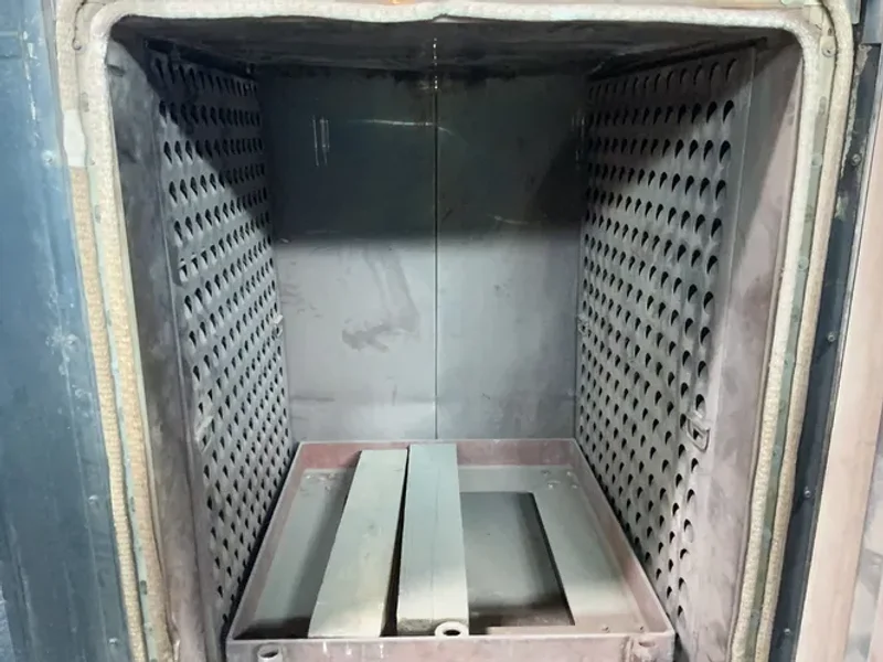 GRUENBERG 1000° F OVEN  -  T100H360