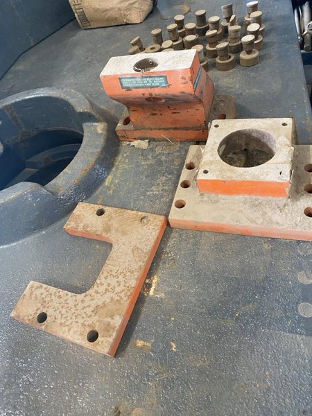 120 Ton Scotchman 12012 Ironworker, 1996 – Tooling Available