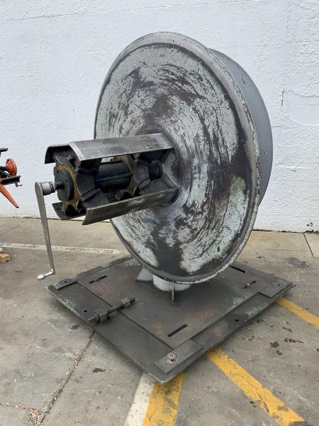 6000 LB X 20" SAMCO DOUBLE END COIL REEL: STOCK #81146
