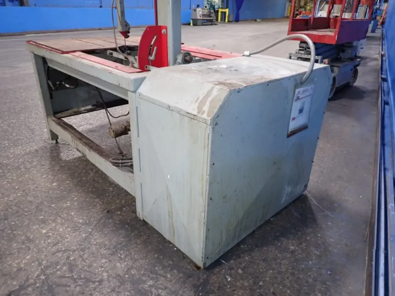 COBRA SAW 22" THROAT VERTICAL BAND SAW