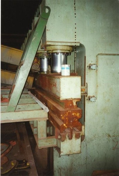 Bakker - 1500 ton x 12 meter