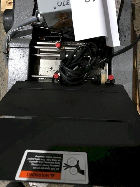ADVENT 200 LABEL APPLICATOR USED WITH NO STAND