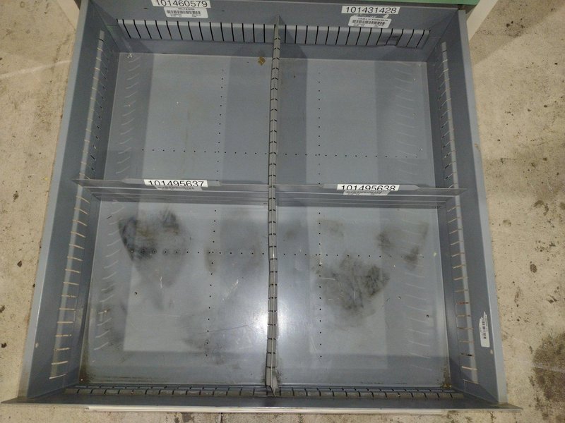 7 DRAWER VIDMAR INDUSTRIAL STORAGE CABINET 30" X 27.5" X 59": STOCK  #21502 (33 AVAILABLE)