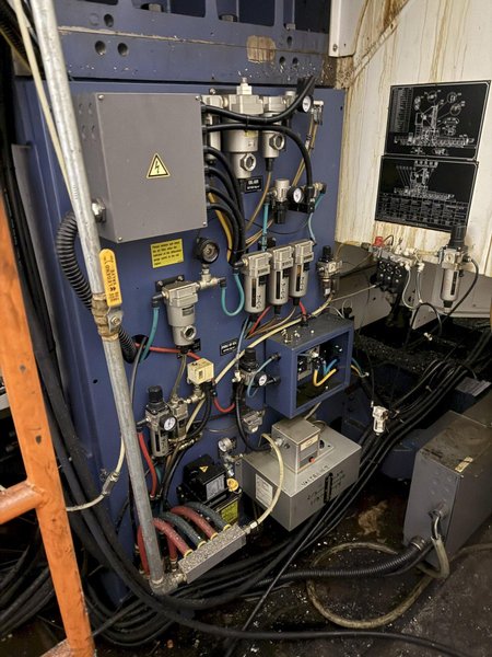 2008 YCM DCV4025B Bridge-Style CNC Vertical Machining Center For Sale