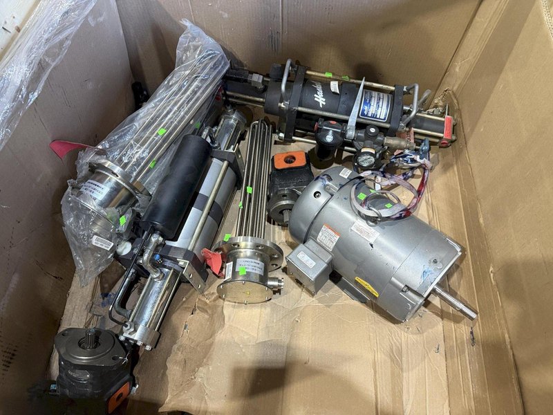 GRACO PROMIX 2KE MULTI COMPONENT PAINT SYSTEM: STOCK #22175