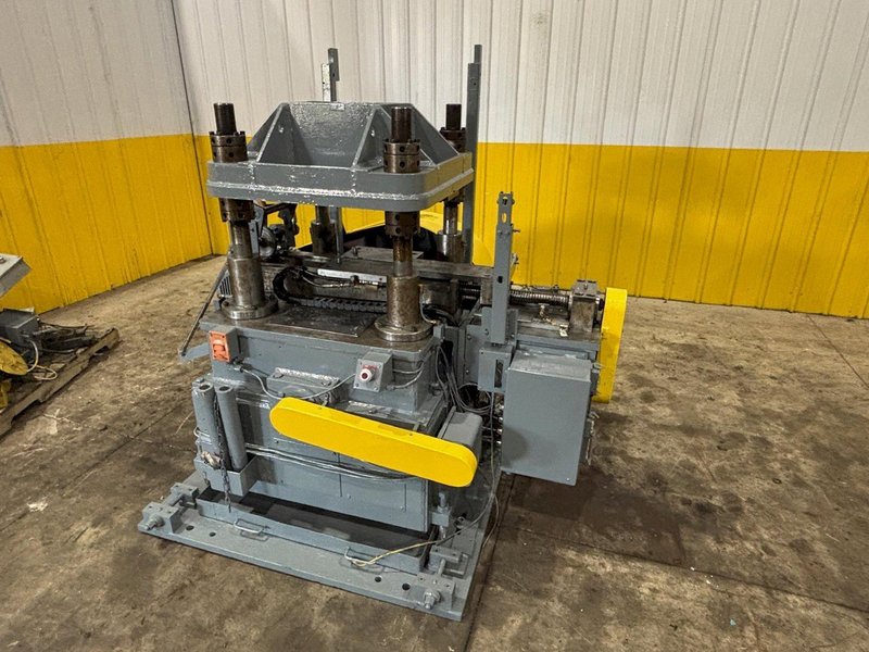 4-POST CUTOFF PRESS AND SERVO DIE ACCELERATOR. STOCK # 0991225