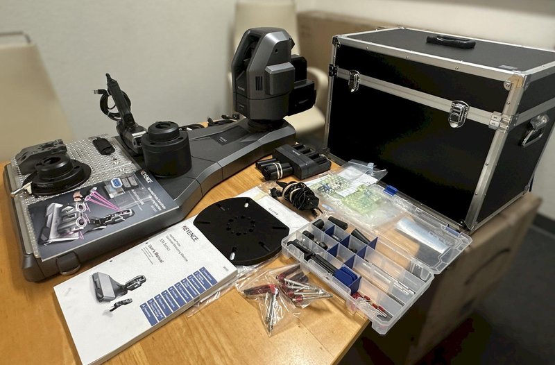 KEYENCE XM-5000 Coordinate Measuring System
