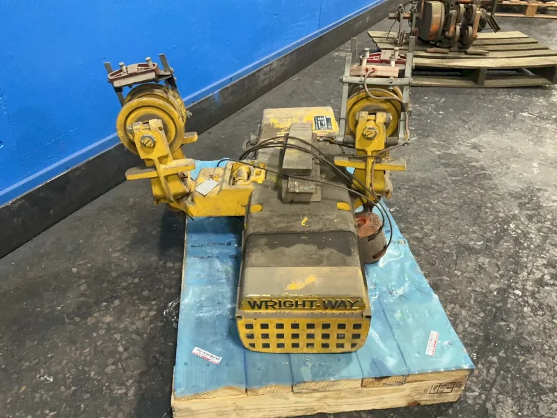 ACCO WRIGHT 1000 LBS HOIST