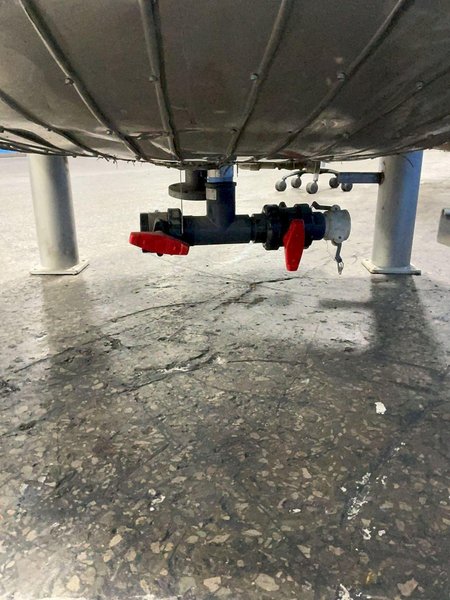 WARD TANK AND HEAT EXCHANGE CORP 2068 GAL S/S TANK