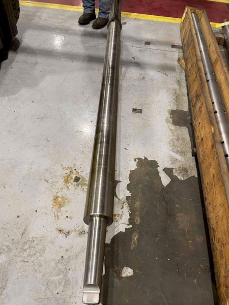 Used, 107&quot; x 3-5/8&quot; Diameter Grooving Bar