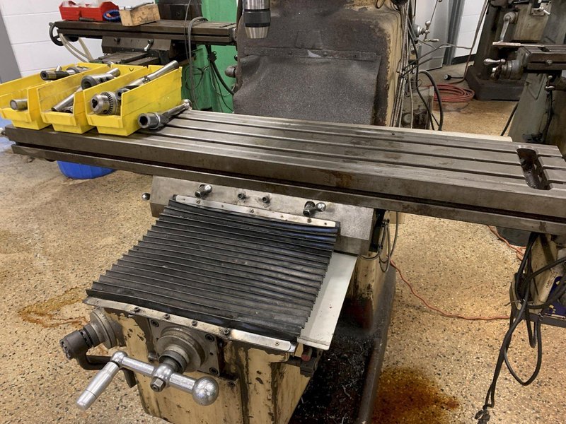 Chevalier FM-3VK Variable Speed Vertical Milling Machine