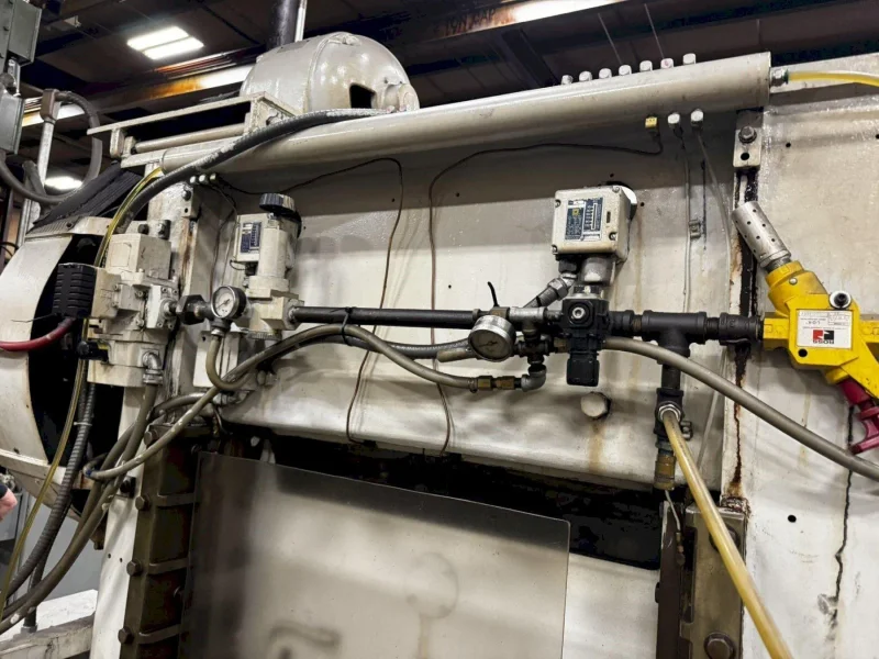 40 TON L&amp;J STRAIGHT SIDE PRESS: YOBRO #23910