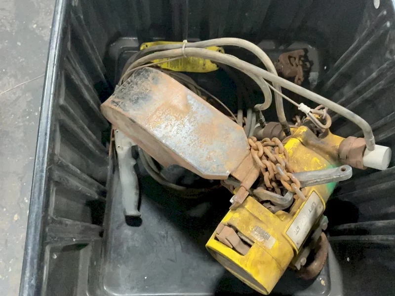 BUDGIT 1000 LBS AIR HOIST  -  BAHC5045