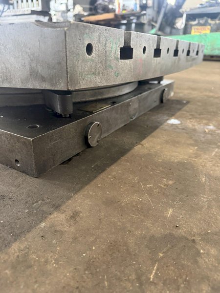 30" X 40" DEVLIEG AIR LIFT ROTARY TABLE. STOCK # 0221226