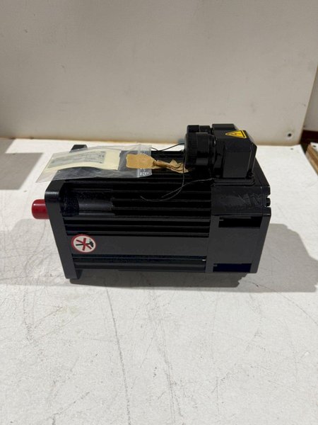 REXROTH SE-B4.090.050-00.018 SERVO MOTOR NEW NO BOX