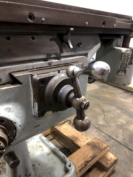 1 HP BRIDGEPORT VERTICAL KNEE RAM TYPE MILLING MACHINE MILL: STOCK 17276