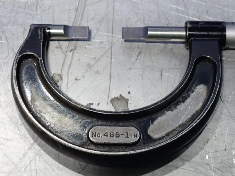 STARRETT 1-6" CASE OF OUTSIDE MICROMETERS   -  486