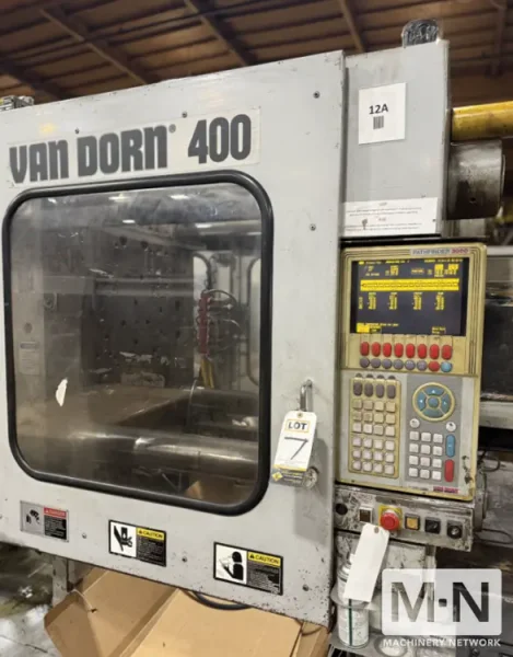 400 TON 48 OZ VAN DORN MODEL 400HP48 INJECTION MOLDING MACHINE MFG 1998
