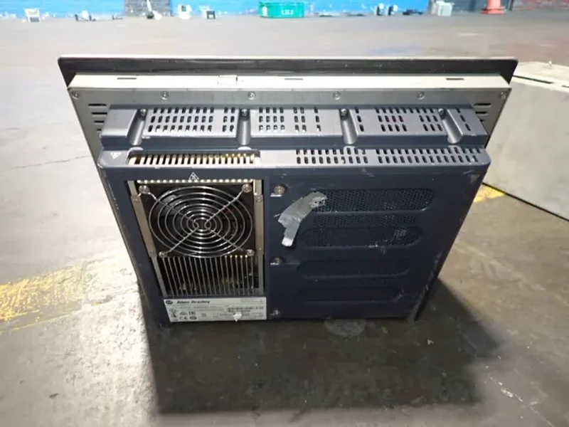 ALLEN BRADLEY 15" MONITOR  -  6181P-15A3SW71AC