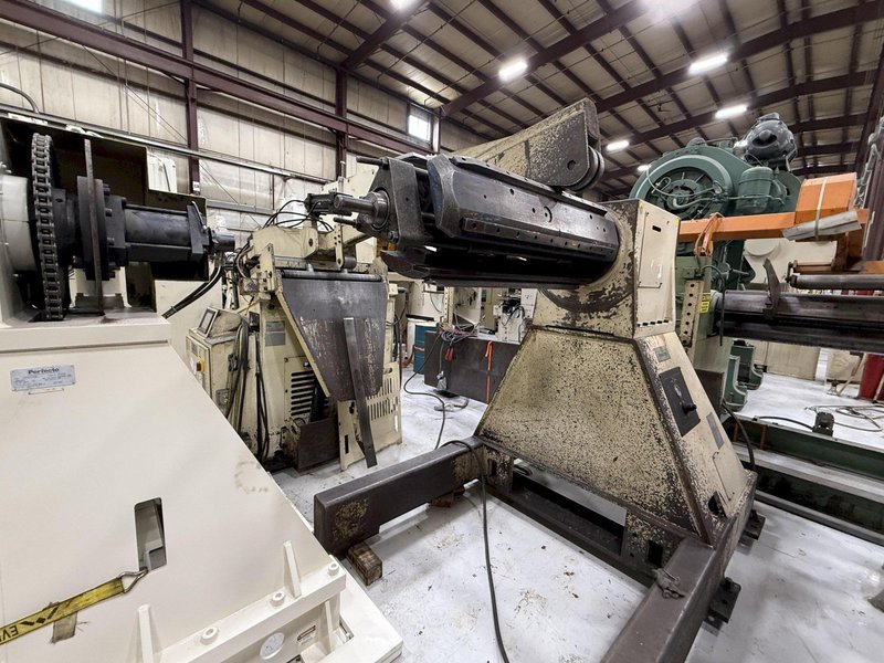 24,000 lbs. x 32&quot; Width Minster Coil Reel and Minster Powered Straightener,  Model#MRH20-38S &amp; MSH30-32-7, Year 2007