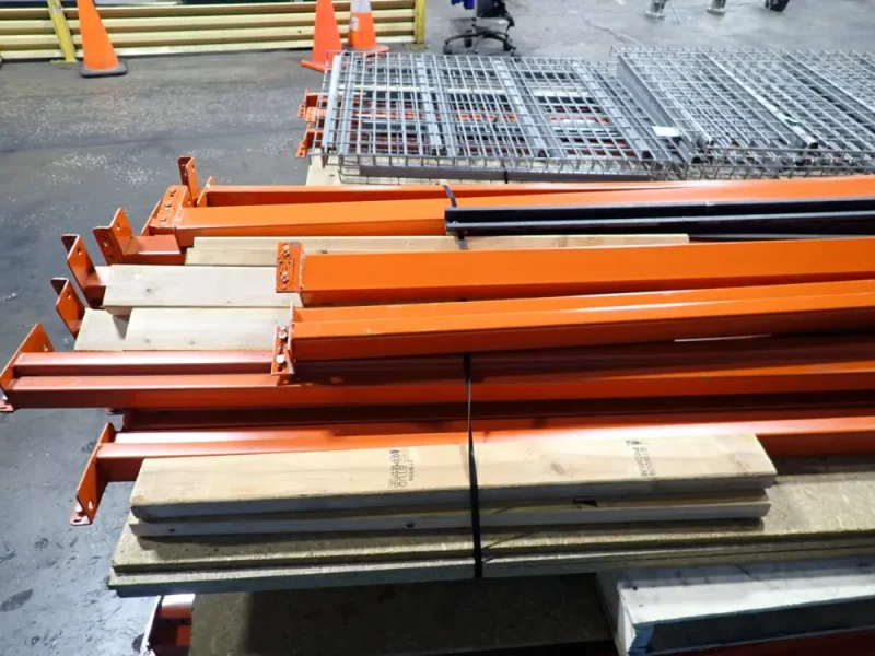 42" X 120" PALLET RACKING  -  TEAR DROP