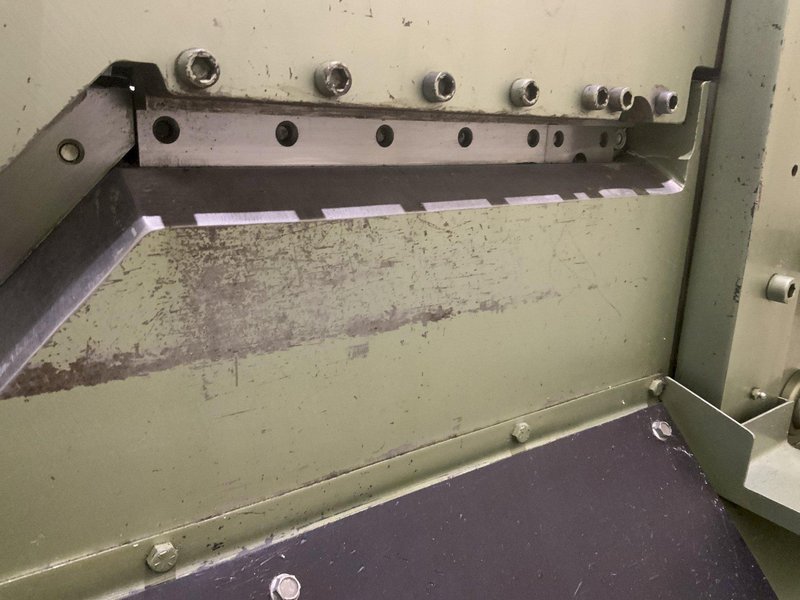 50 TON HYDRAULIC PIRANHA P50 IRON WORKER: STOCK #80840