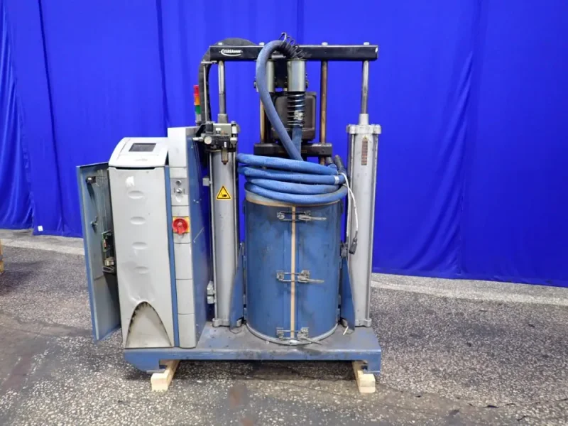NORDSON ADHESIVE MELTER  -  VERSADRUM 200
