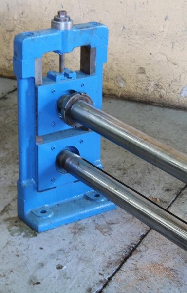 5 RAFT STAND: STOCK #50404