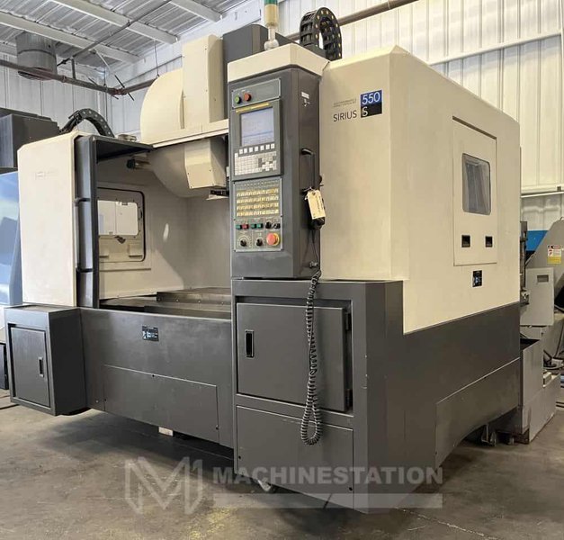 Hwacheon Sirius 550 CNC Vertical Machining Center – Mill