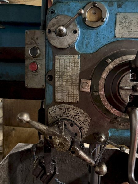 3&#039; 9&quot; Carlton Radial Drill