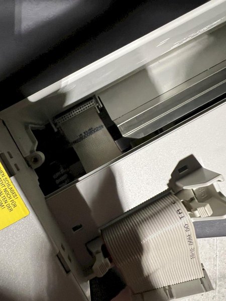 Siemens Simodrive CNC Servo Drive Unit 6SN1123-1AA00-0DA2
6SN11231AA000DA2