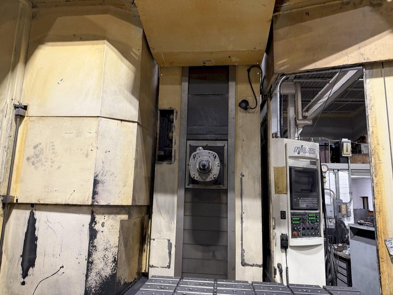 60" X 50" NIIGATA HN-80C TWIN PALLET HORIZONTAL MACHINING CENTER. STOCK # 0220626