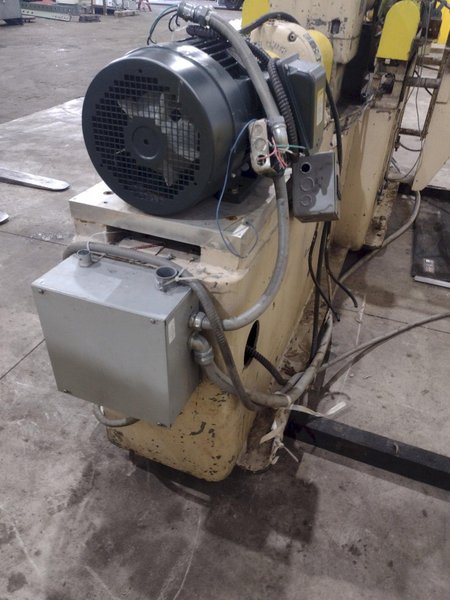36&quot; YODER POWERED SLITTING HEAD WITH FEED ROLLS: STOCK #22948