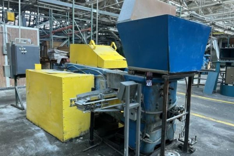 400 Ton HERLAN P8 IMPACT EXTRUSION PRESS