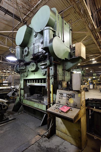 1500 TON MARQUETTE PRESS: STOCK #68750