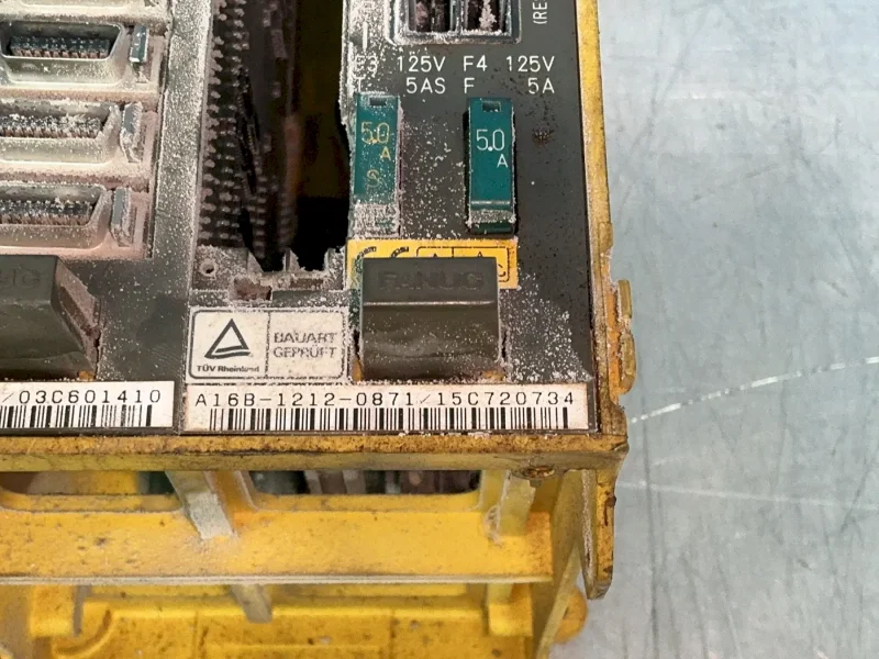 FANUC PLC CHASSIS W/MODULES  -  A16B-2200-0955
