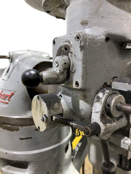 1 HP BRIDGEPORT VERTICAL KNEE RAM TYPE MILLING MACHINE MILL: STOCK 17276