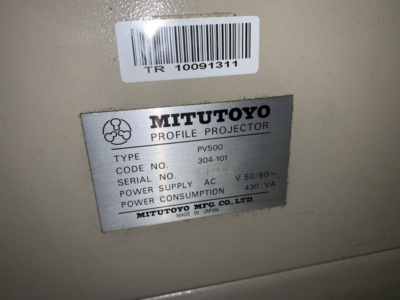 20” MITUTOYO Model PV500 Vertical Beam Floor Model Optical Comparator