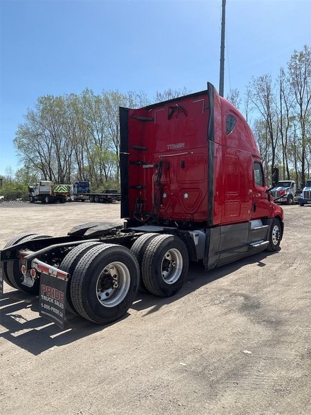 2019 Freightliner Cascadia 126 3AKJHHDR9KSKE4230