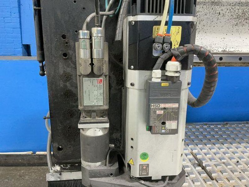 C.R. ONSURD 63” X 146” CNC ROUTER  -  4 C18C