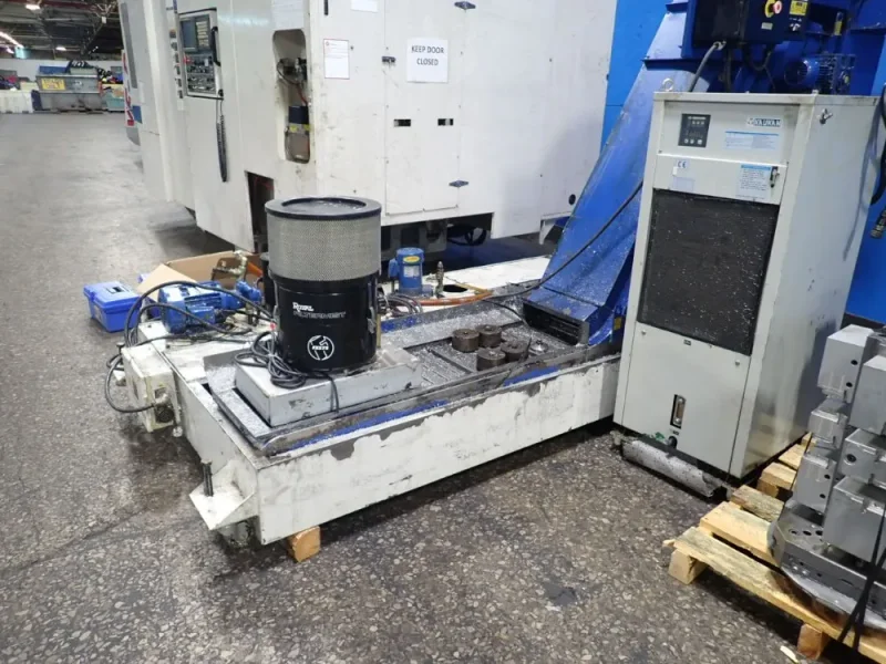 DAEWOOD CNC HORIZONTAL MACHINING CENTER  -  DHP-400