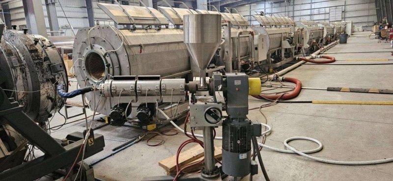 Battenfeld Helix II 630 VFI+FDC Pipe Extrusion Line, 2020 – solEx NG-90 Single Screw Extruder, Feeders, Vac Tanks, CoolTanks