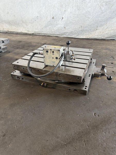 26" X 26" DEVLIEG AIR LIFT ROTARY. STOCK # 0220726