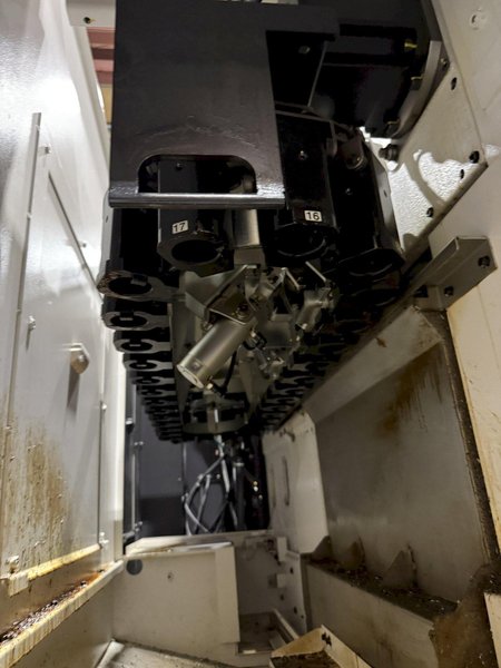 2017 Okuma Genos M560-V CNC Vertical Machining Center For Sale