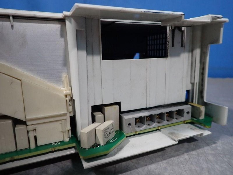 LENZE SERVO DRIVE   -  E94ASHE0244