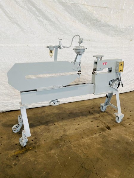 52&quot; X 10 GA BY GEORGE MODEL CS5273 ROTARY CIRCLE SHEAR. STOCK # 0737621
