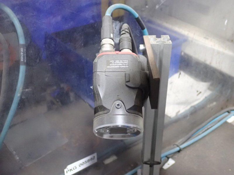 HS TECHNOLOGIES ASSEMBLY STATION  -  QUAD CAB REAR SCUFF