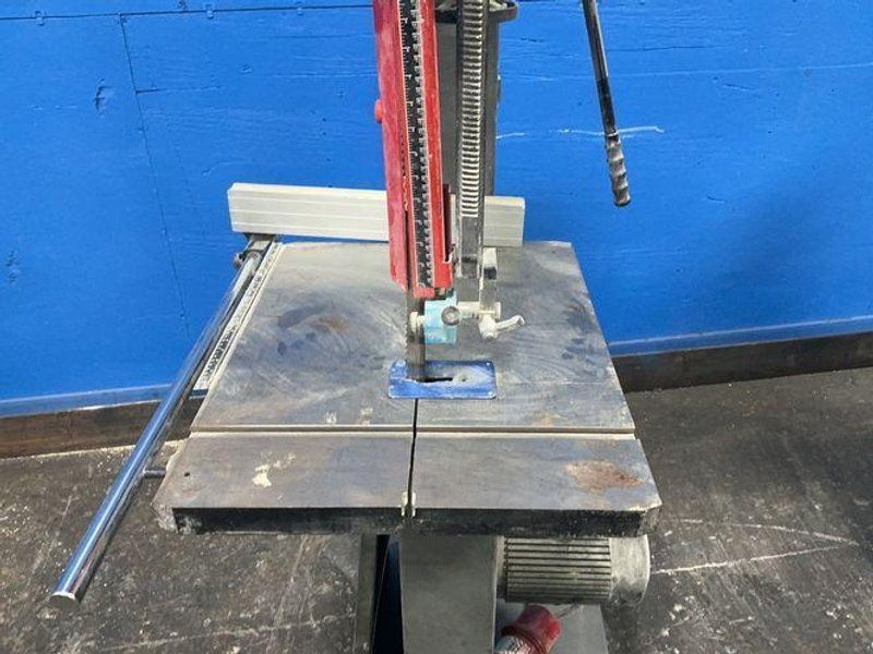 LAGUNA 18" 18BX VERTICAL BAND SAW  -  MBAND18BX2203