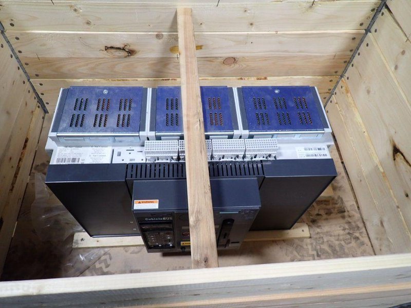 Siemens Air Circuit Breaker - 3wl1340-5fg32-4gn2-z K62